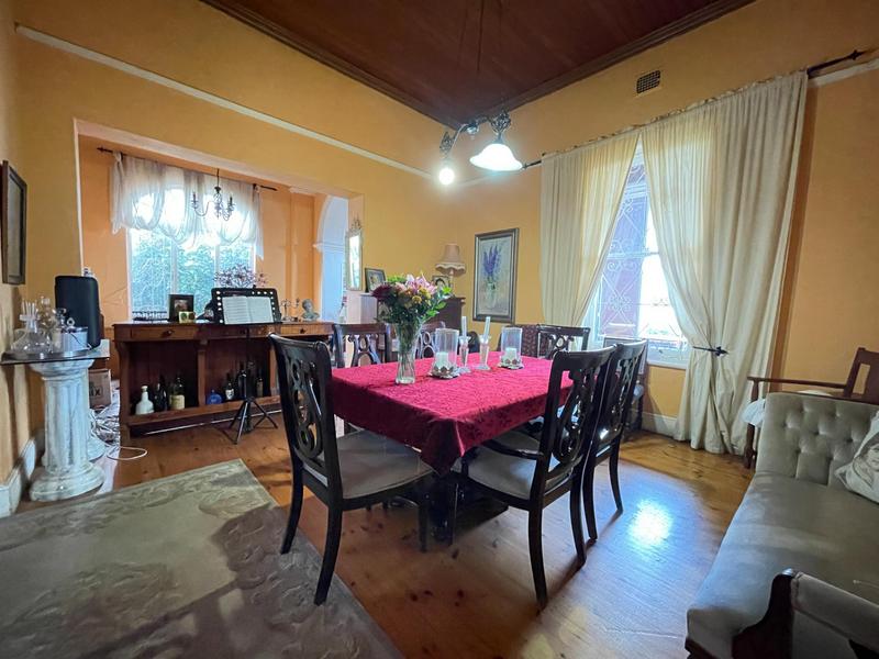 4 Bedroom Property for Sale in Bergzicht Western Cape